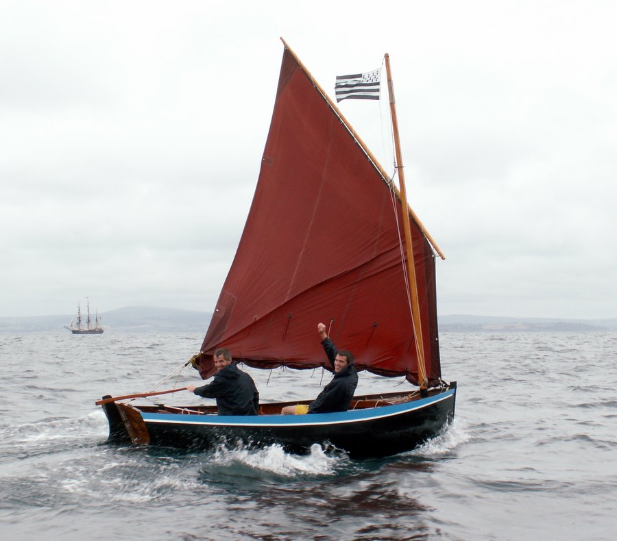 Standing lug sail Page 2